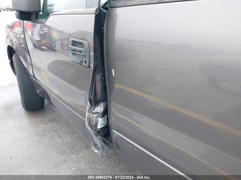 2005 Ford F-150 Stx/Xl/Xlt VIN: 1FTRX12W85KD47646 Lot: 39902279