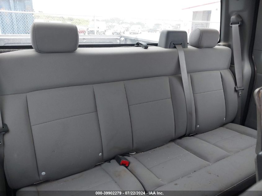 2005 Ford F-150 Stx/Xl/Xlt VIN: 1FTRX12W85KD47646 Lot: 39902279