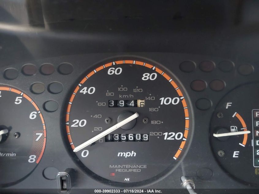 2000 Honda Cr-V Lx VIN: JHLRD284XYC015584 Lot: 39902333