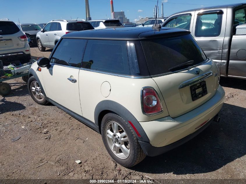 2013 Mini Cooper VIN: WMWSU3C58DT548769 Lot: 39902566