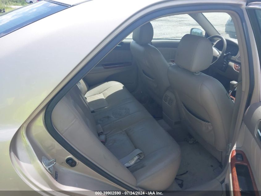 2004 Toyota Camry Xle VIN: 4T1BE30K74U323744 Lot: 39902590