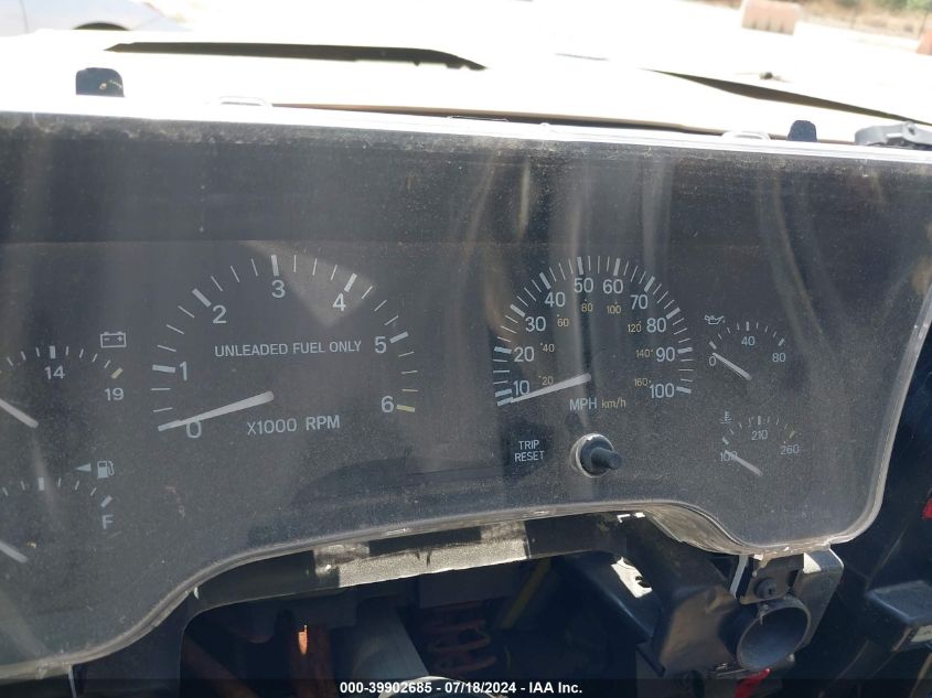 1999 Jeep Cherokee Classic/Sport VIN: 1J4FF68S4XL506810 Lot: 39902685