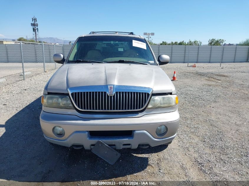 2000 Lincoln Navigator VIN: 5LMFU28A4YLJ24489 Lot: 39902823