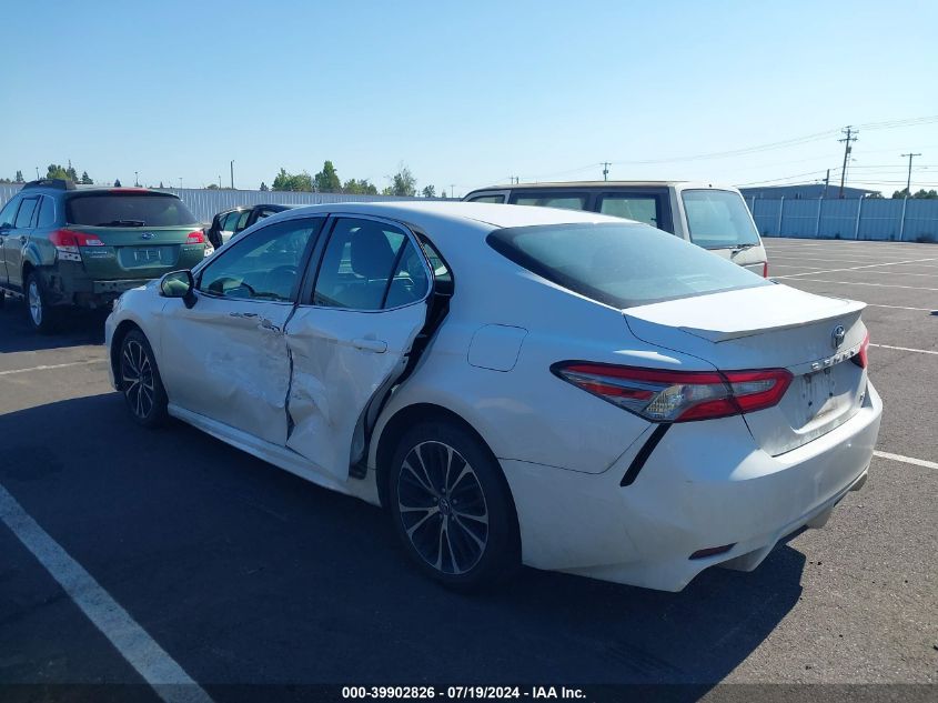 VIN 4T1B11HK7JU589538 2018 TOYOTA CAMRY no.3