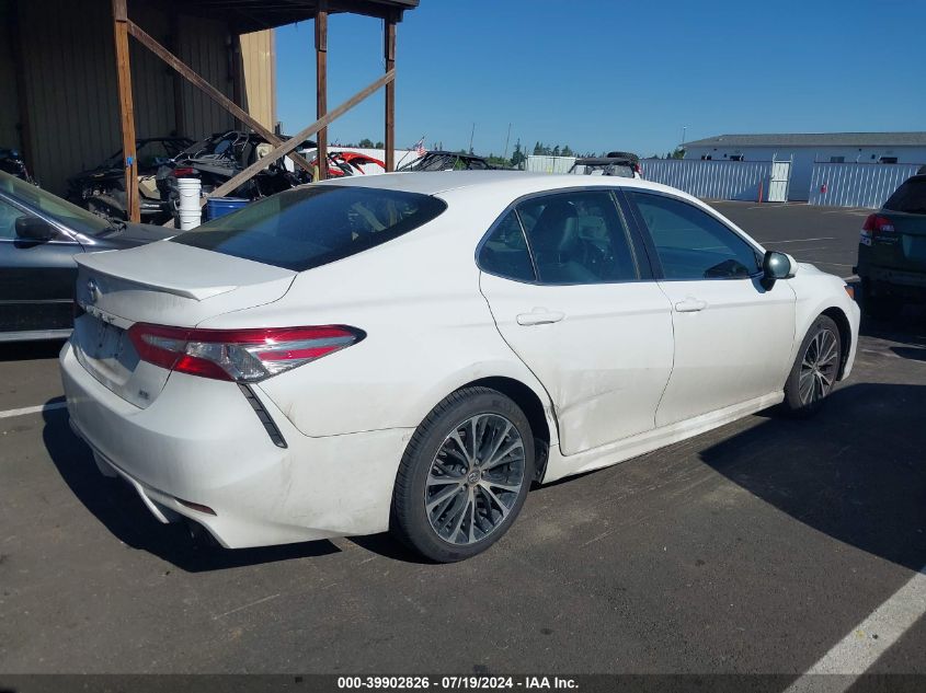 VIN 4T1B11HK7JU589538 2018 TOYOTA CAMRY no.4