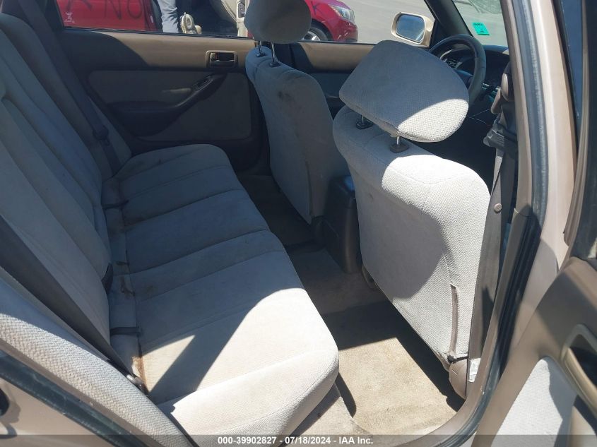 1995 Toyota Camry Le VIN: 4T1GK12W9SU113694 Lot: 39902827