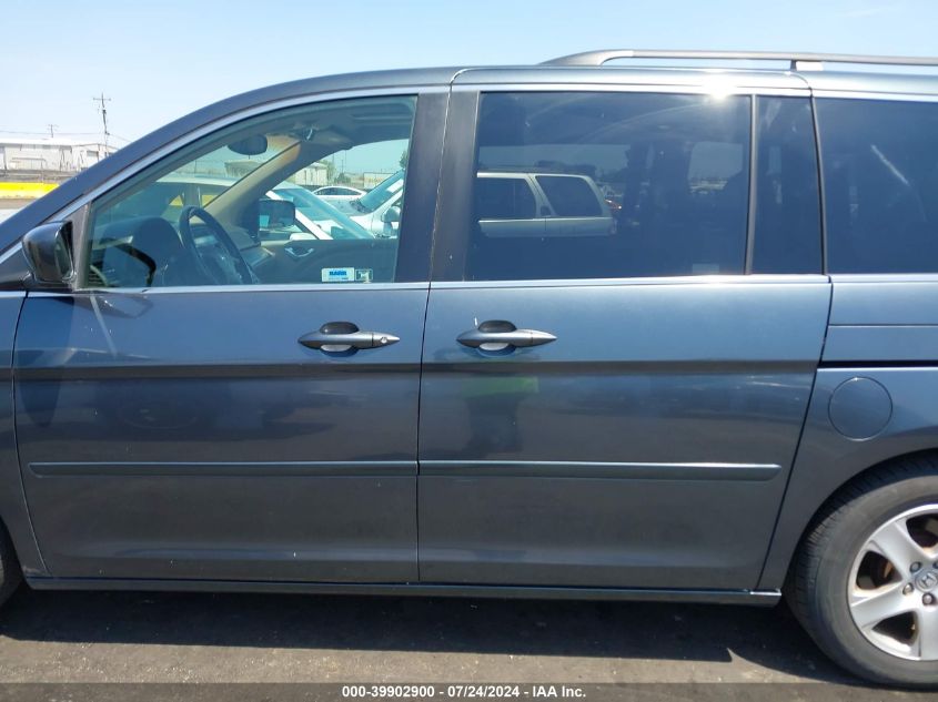 2005 Honda Odyssey Touring VIN: 5FNRL38865B002810 Lot: 39902900