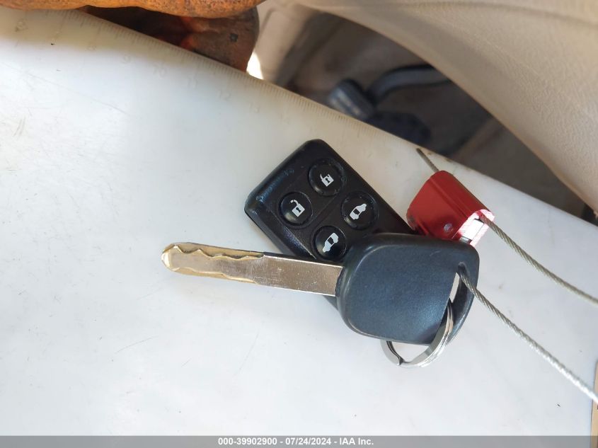 2005 Honda Odyssey Touring VIN: 5FNRL38865B002810 Lot: 39902900