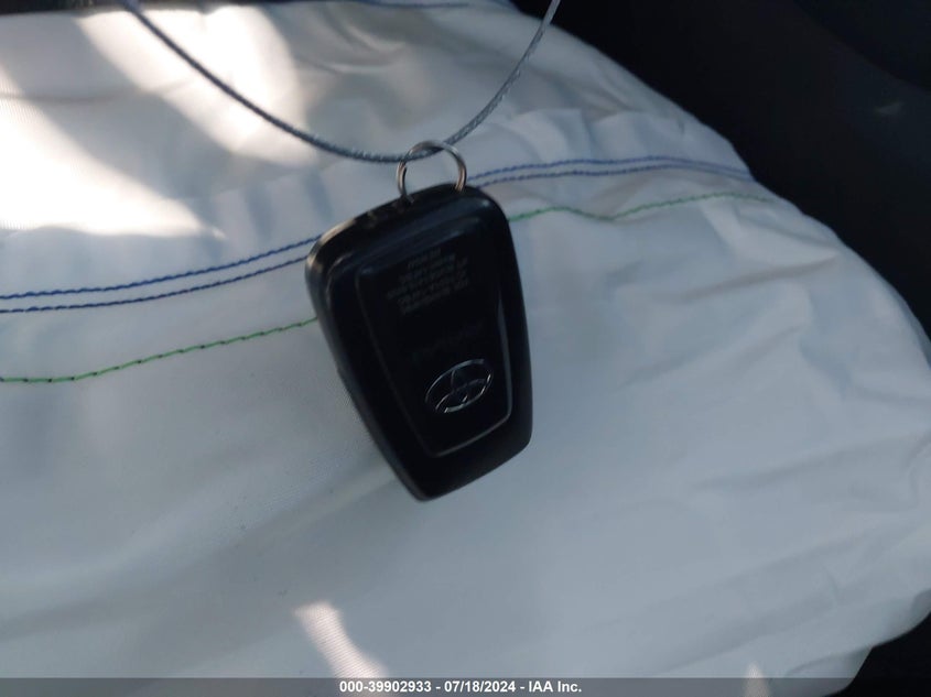 2021 TOYOTA RAV4 XLE/XLE PREMIUM - 2T3W1RFV4MC126153