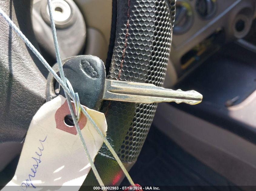 2001 Hyundai Elantra Gls VIN: KMHDN45D71U226838 Lot: 39902983