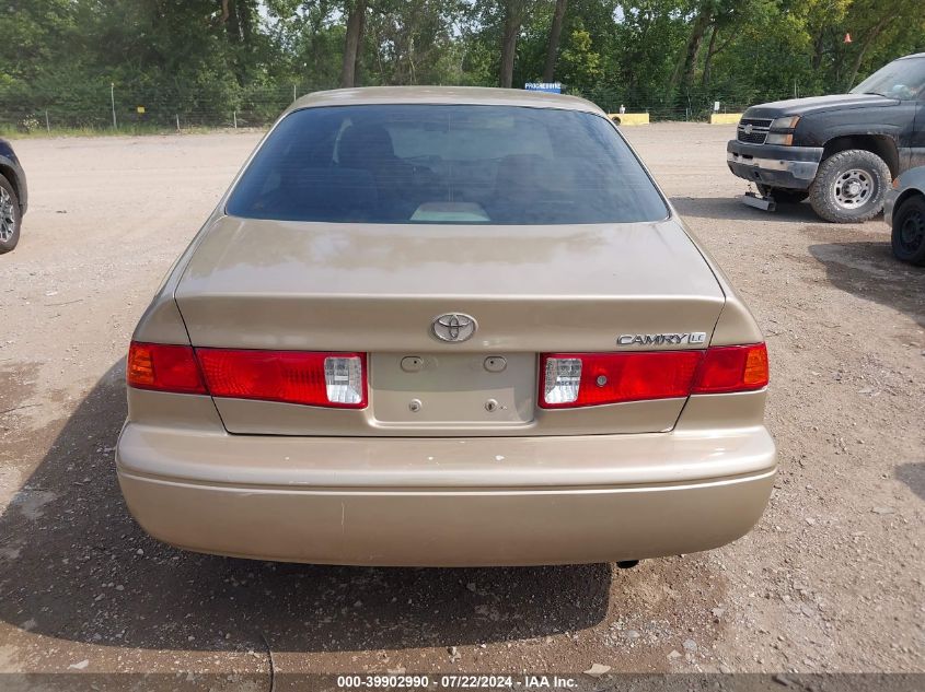 2000 Toyota Camry Le VIN: 4T1BG22K6YU944190 Lot: 39902990