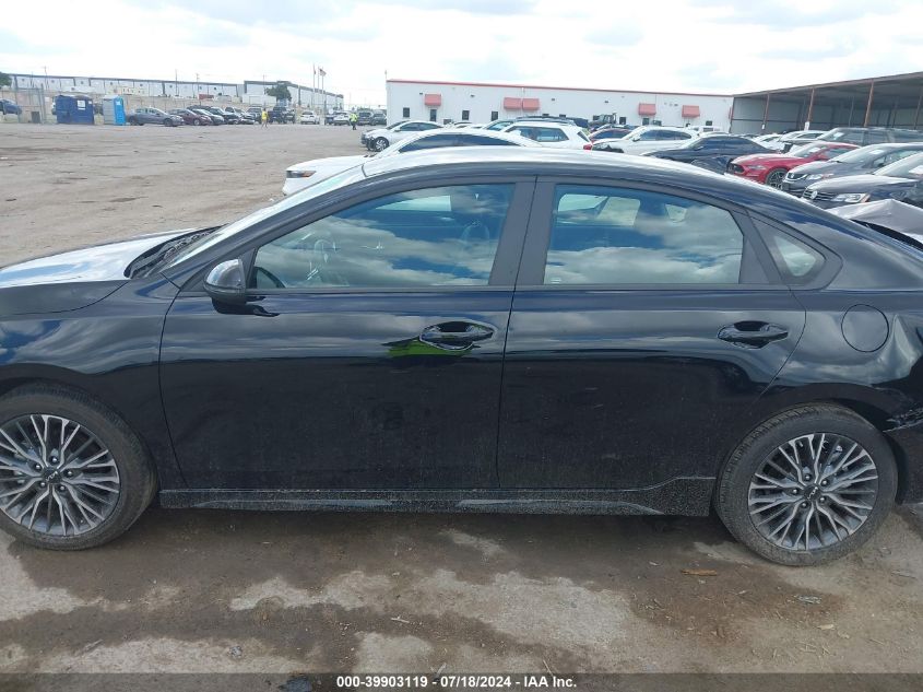 2024 Kia Forte Gt-Line VIN: 3KPF54AD5RE707068 Lot: 39903119