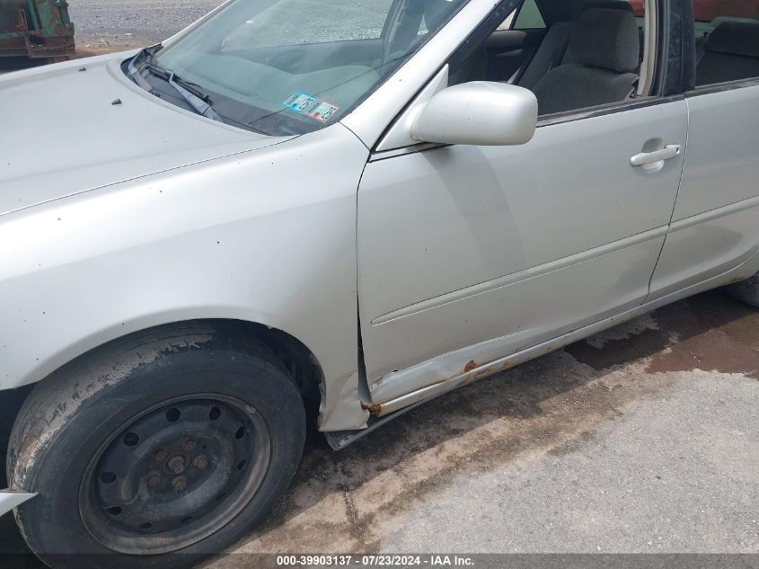 2003 Toyota Camry Le VIN: 4T1BE32K43U650114 Lot: 39903137