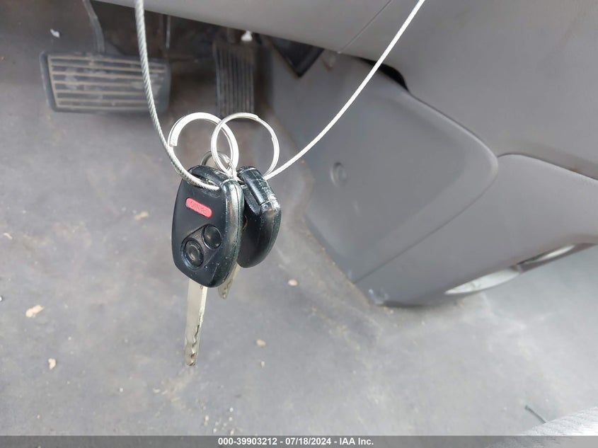 2007 Honda Cr-V Lx VIN: JHLRE38347C068287 Lot: 39903212