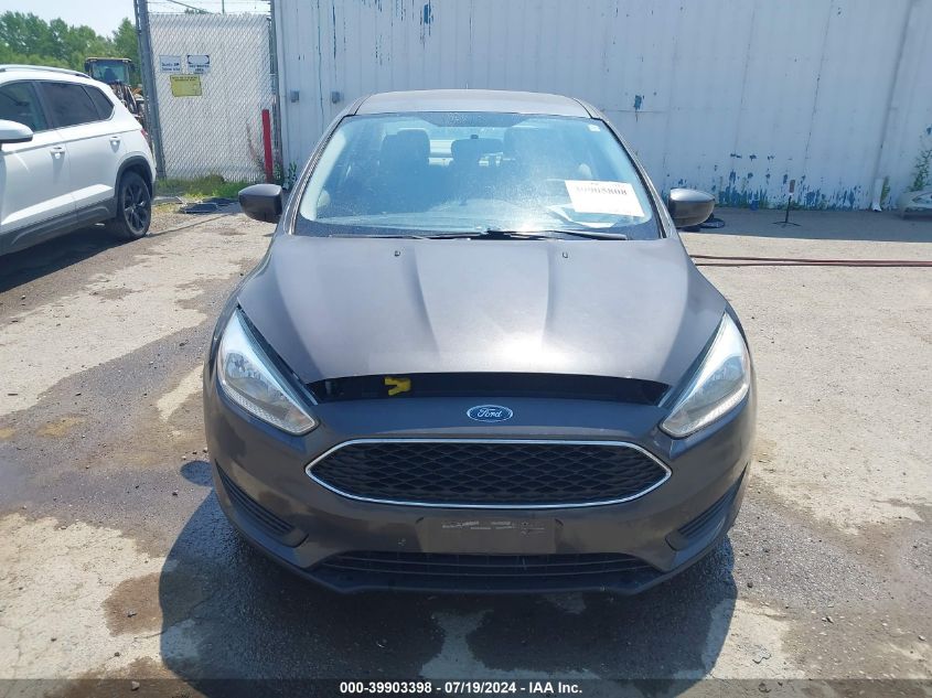 2018 Ford Focus Se VIN: 1FADP3F23JL226272 Lot: 39903398