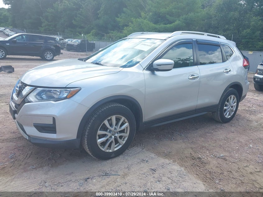 VIN KNMAT2MV5HP557051 2017 NISSAN ROGUE SV