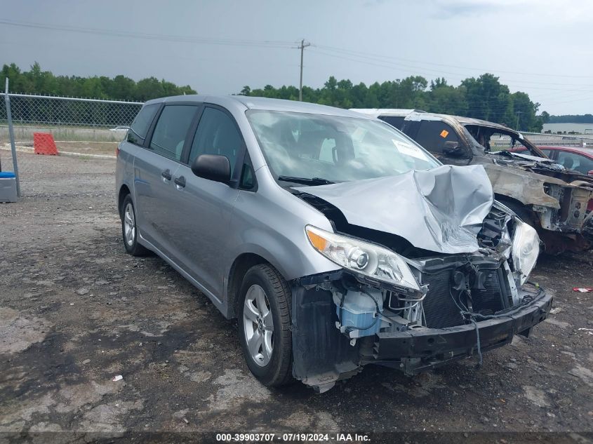 5TDZZ3DC5JS916934 2018 TOYOTA SIENNA - Image 1