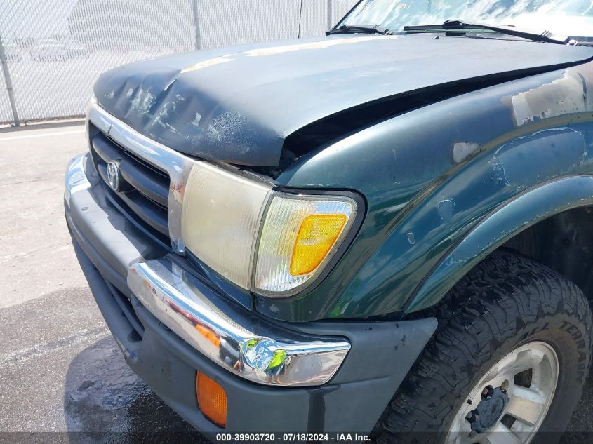 1999 Toyota Tacoma VIN: 4TAWN72N0XZ444302 Lot: 39903720