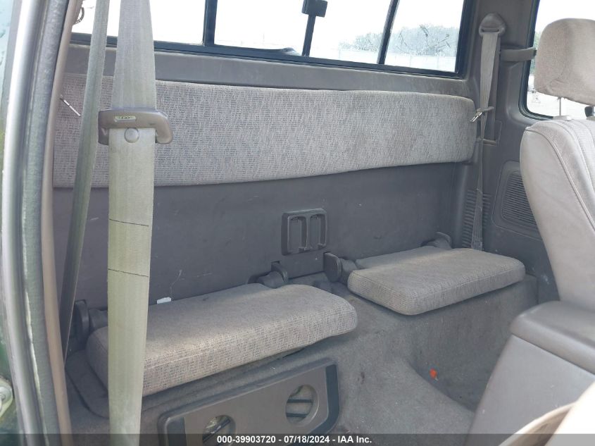 1999 Toyota Tacoma VIN: 4TAWN72N0XZ444302 Lot: 39903720