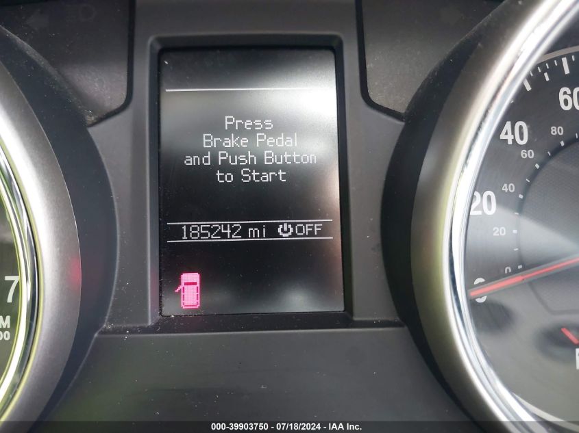 2011 Jeep Grand Cherokee Laredo VIN: 1J4RR4GG4BC587483 Lot: 39903750