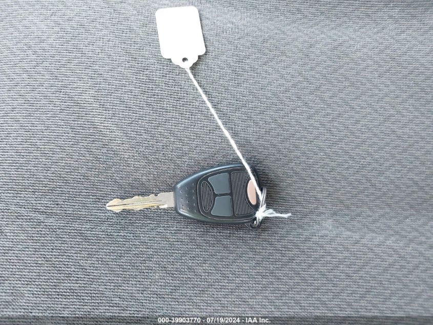 2005 Chrysler Town & Country VIN: 1C4GP45R45B161939 Lot: 39903770