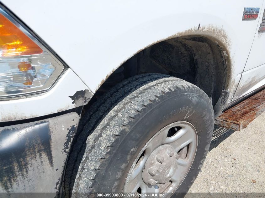 2017 Ram 3500 Tradesman 4X4 8' Box VIN: 3C63R3GJ9HG697993 Lot: 39903800