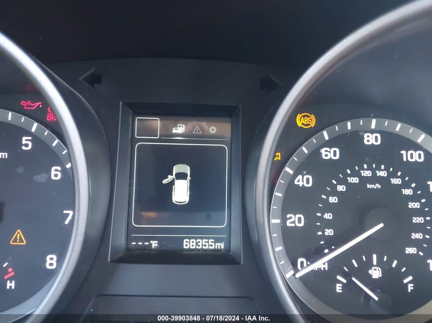 2017 Hyundai Santa Fe Sport 2.4L VIN: 5NMZUDLB8HH032920 Lot: 39903848