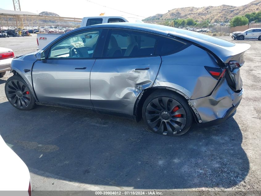 2024 Tesla Model Y Performance Dual Motor All-Wheel Drive VIN: 7SAYGDEF3RA302335 Lot: 39904012