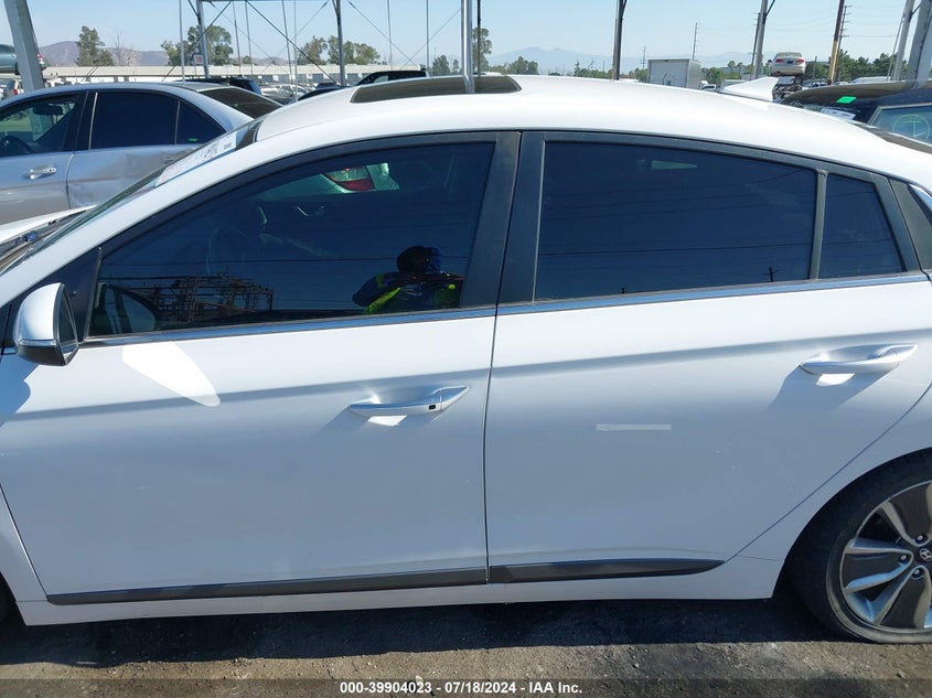 2018 HYUNDAI IONIQ HYBRID LIMITED - KMHC85LC5JU064985