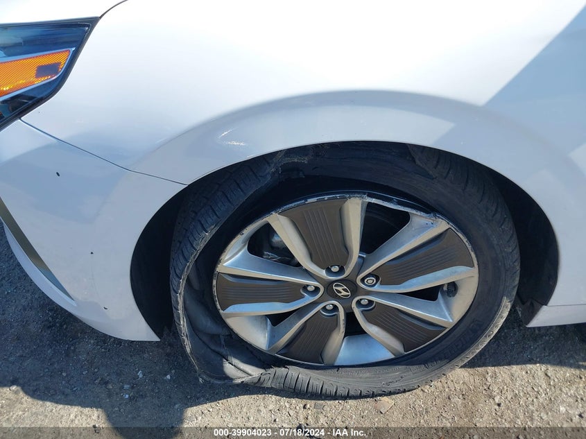 2018 HYUNDAI IONIQ HYBRID LIMITED - KMHC85LC5JU064985