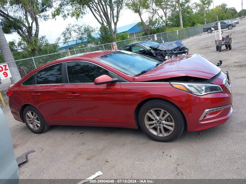 2015 HYUNDAI SONATA SE - 5NPE24AF5FH125758