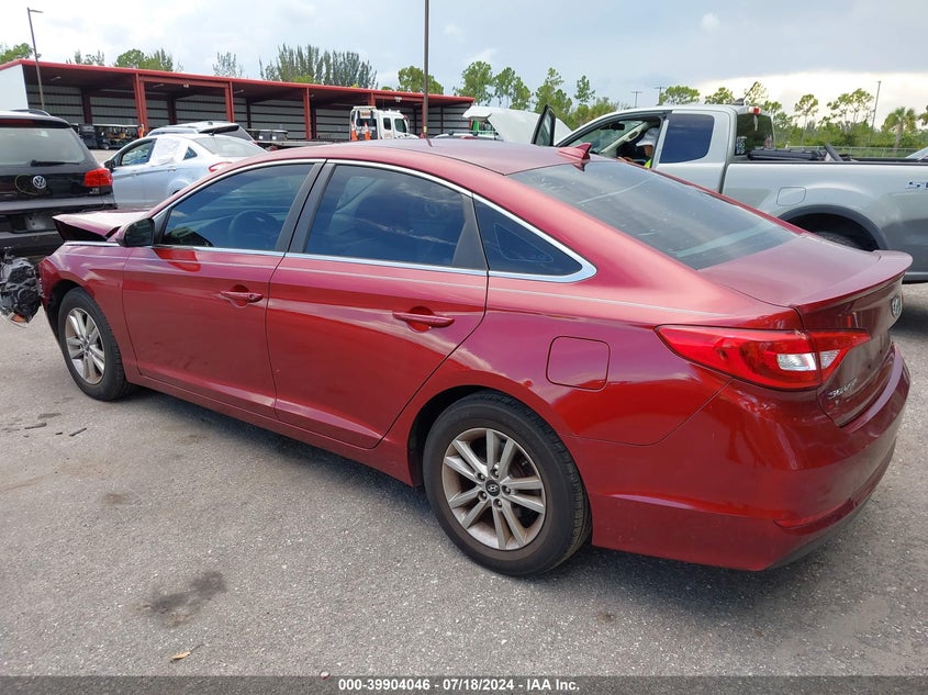 2015 HYUNDAI SONATA SE - 5NPE24AF5FH125758