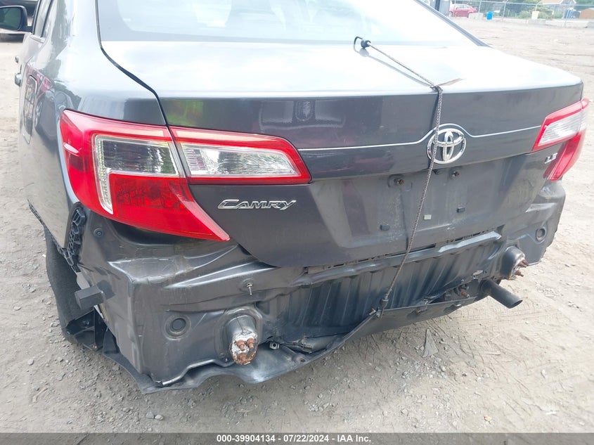 2014 Toyota Camry Le VIN: 4T4BF1FK8ER343372 Lot: 39904134
