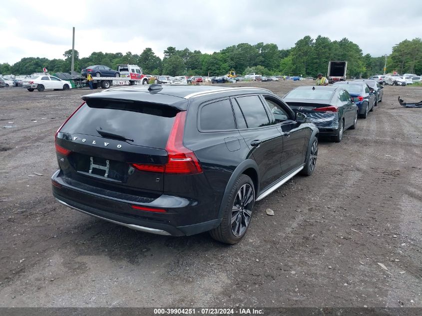 2023 Volvo V60 Cross Country Ultimate VIN: YV4L12WB1P2106418 Lot: 39904251