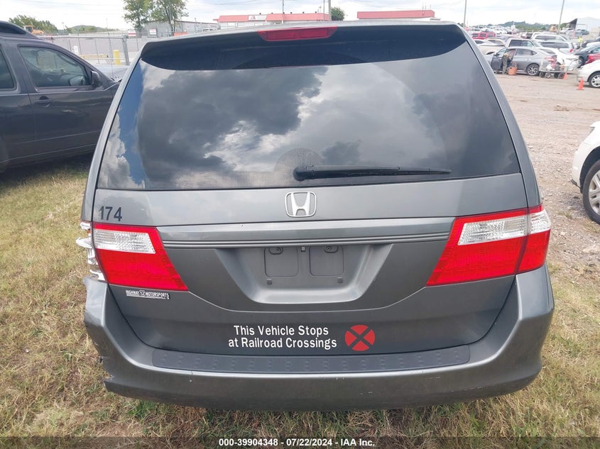 2007 Honda Odyssey Lx VIN: 5FNRL38207B102772 Lot: 39904348