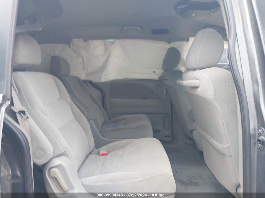 2007 Honda Odyssey Lx VIN: 5FNRL38207B102772 Lot: 39904348