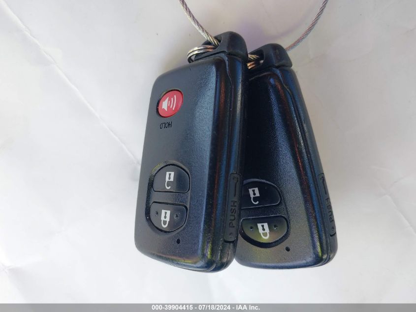 2011 Toyota Prius Two VIN: JTDKN3DU5B5340761 Lot: 39904415