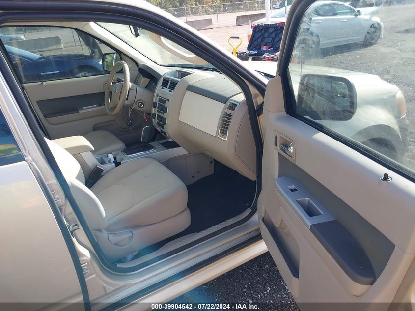 2010 Mercury Mariner VIN: 4M2CN8B79AKJ23139 Lot: 39904542