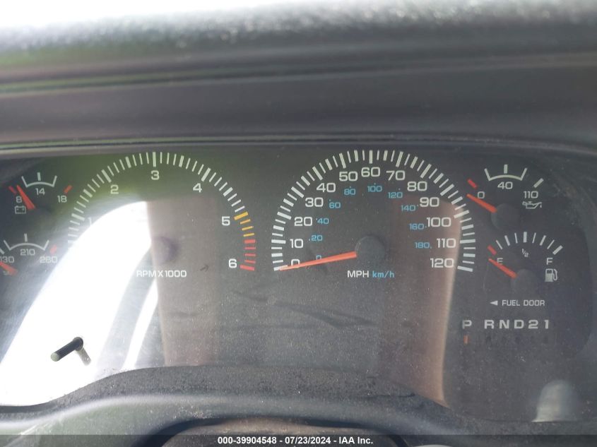 2000 Dodge Durango VIN: 1B4HR28Y4YF263323 Lot: 39904548