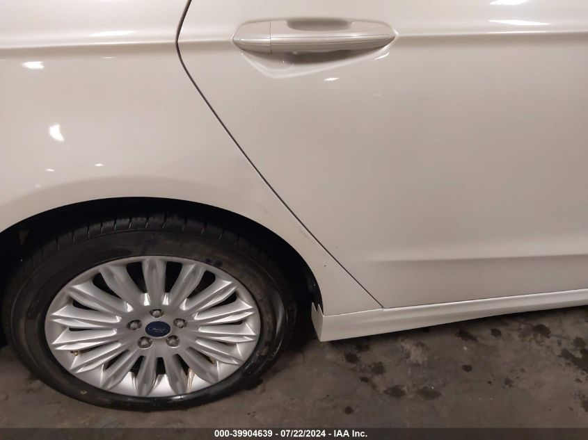 2013 Ford Fusion Hybrid Se VIN: 3FA6P0LU8DR235388 Lot: 39904639