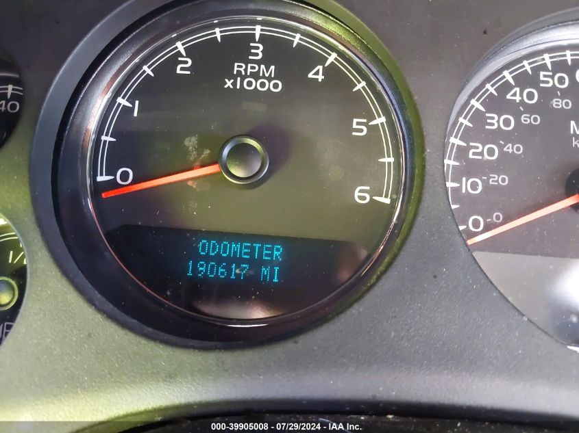 2011 Chevrolet Suburban 1500 Lt1 VIN: 1GNSCJE02BR214363 Lot: 39905008