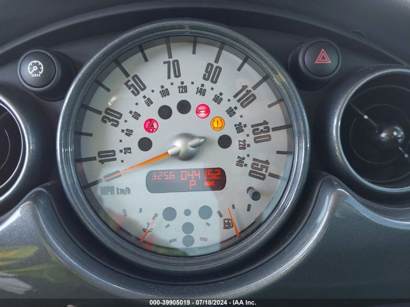 2004 Mini Cooper VIN: WMWRC334X4TJ62475 Lot: 39905019