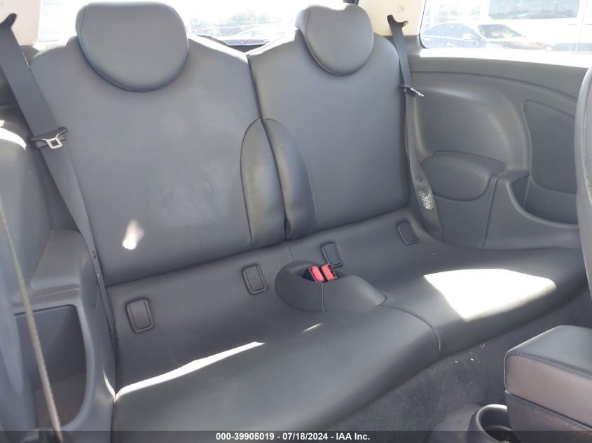 2004 Mini Cooper VIN: WMWRC334X4TJ62475 Lot: 39905019