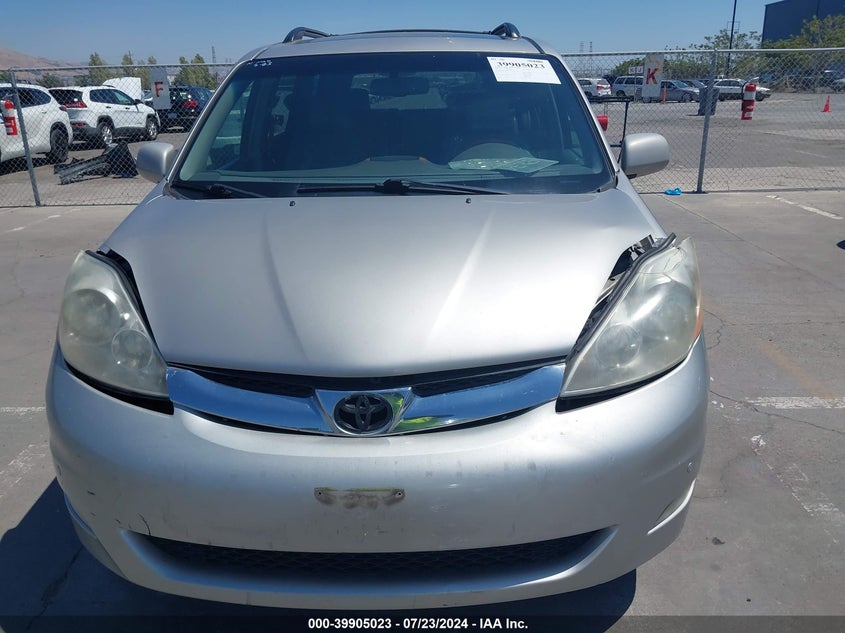 2008 Toyota Sienna Limited VIN: 5TDZK22C88S165632 Lot: 39905023