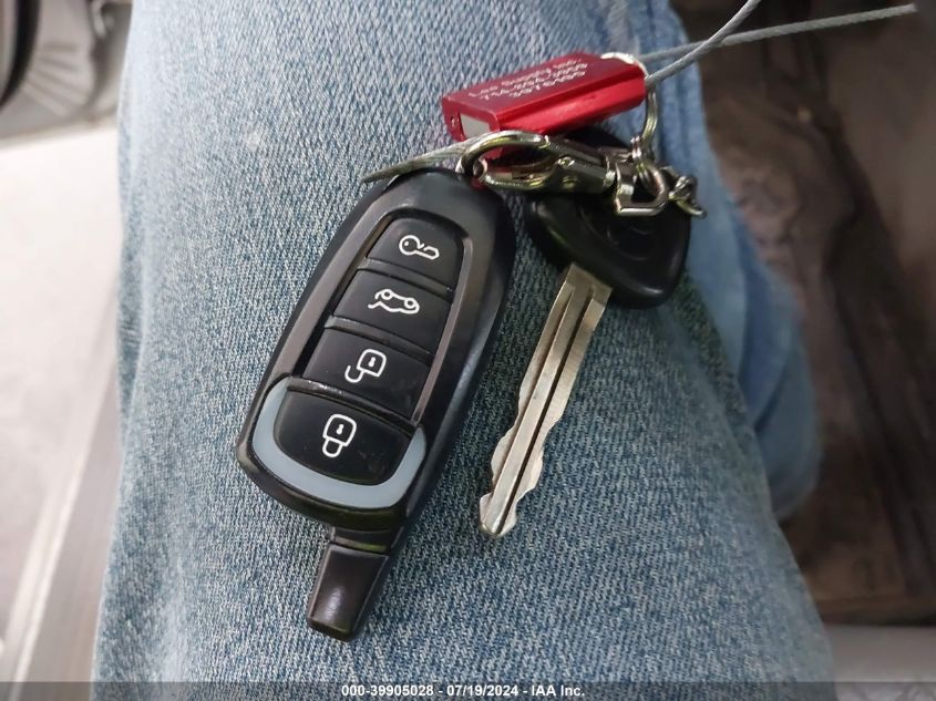 2004 Toyota Camry Le VIN: 4T1BE32K54U808445 Lot: 39905028