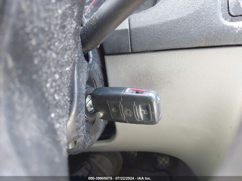 2003 Volkswagen Jetta Gls 2.0L VIN: 3VWSK69MX3M102335 Lot: 39905075