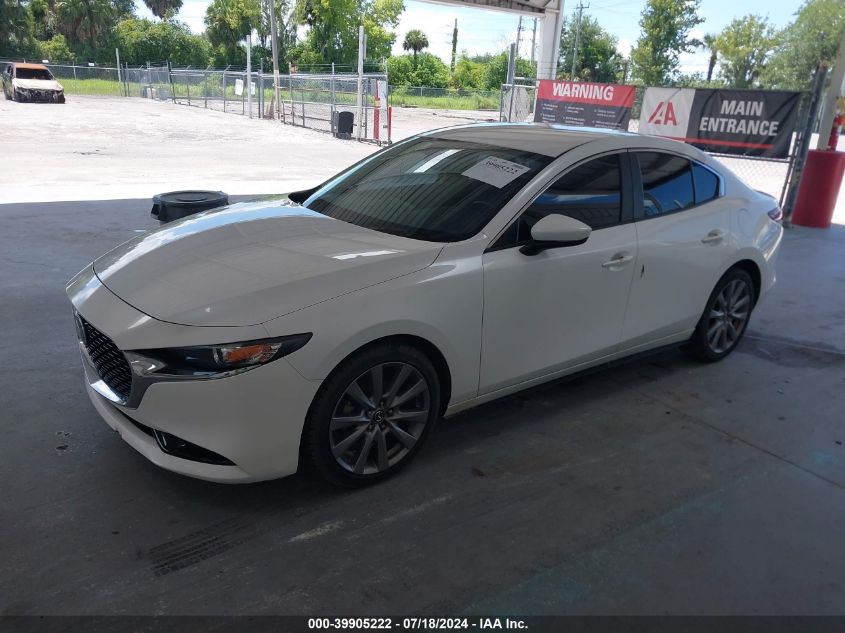 3MZBPADLXKM111215 2019 Mazda Mazda3 Preferred Package