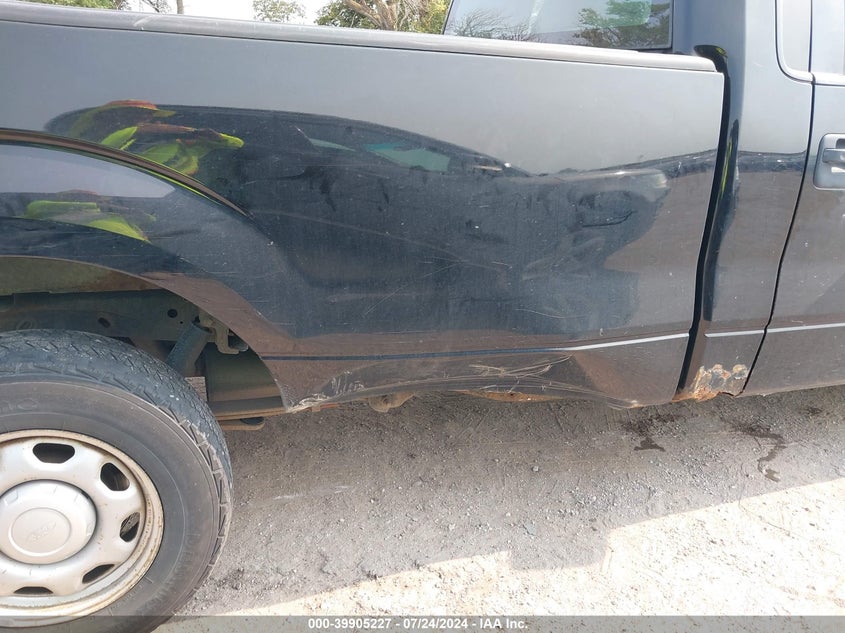 2011 Ford F-150 Xl VIN: 1FTMF1CM1BKD83586 Lot: 39905227