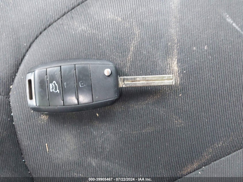 2019 KIA SOUL + - KNDJP3A5XK7656048