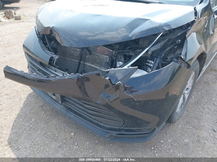 VIN 5TDKRKEC2MS013798 2021 TOYOTA SIENNA LE